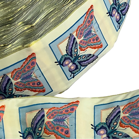 Vintage Embroidered Butterfly Trim Perfect For Quilting - Picture 3 of 5
